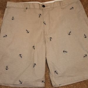 Dockers Shorts with Anchor Design
